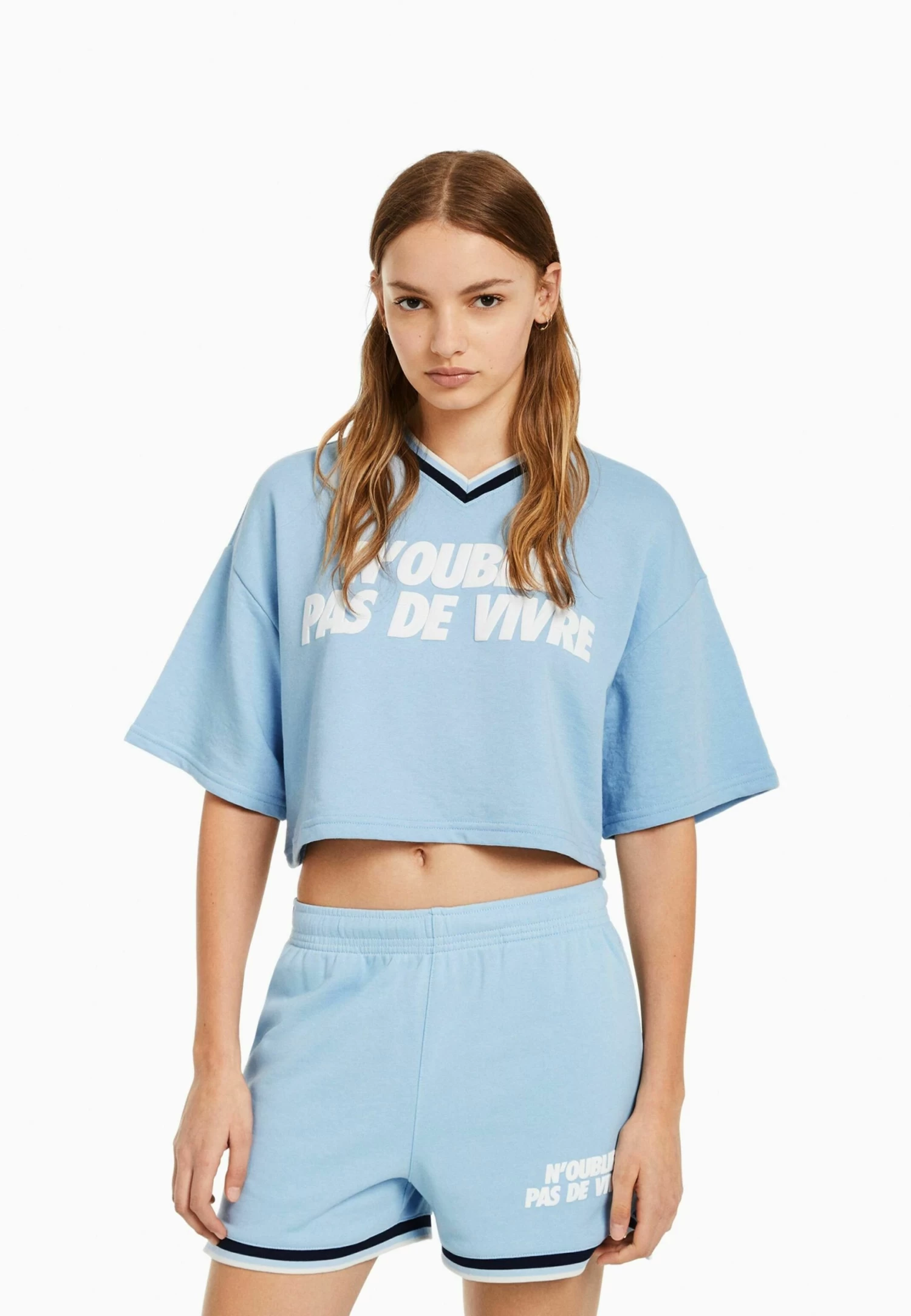 BERSHKA With Trims - Trainingsbroek - Light Blue 1 BERSHKA With Trims - Trainingsbroek - Light Blue