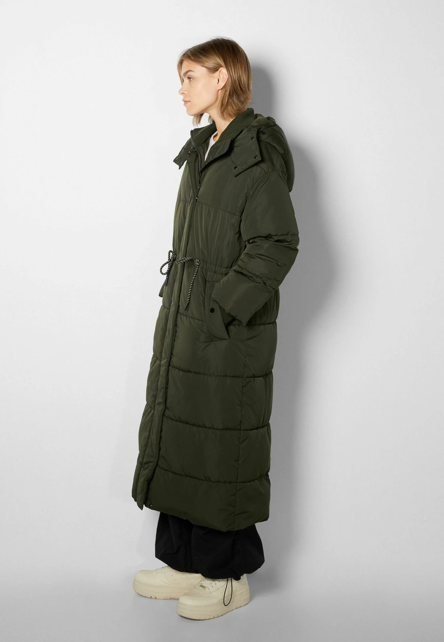 BERSHKA Long - Winterjas - Khaki 2 BERSHKA Long - Winterjas - Khaki - Afbeelding 2