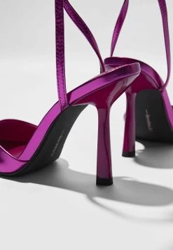 BERSHKA Klassieke Pumps - Pink 12 BERSHKA Klassieke Pumps - Pink -Bershka 6cd2509520fc4bbc918600addef3608c