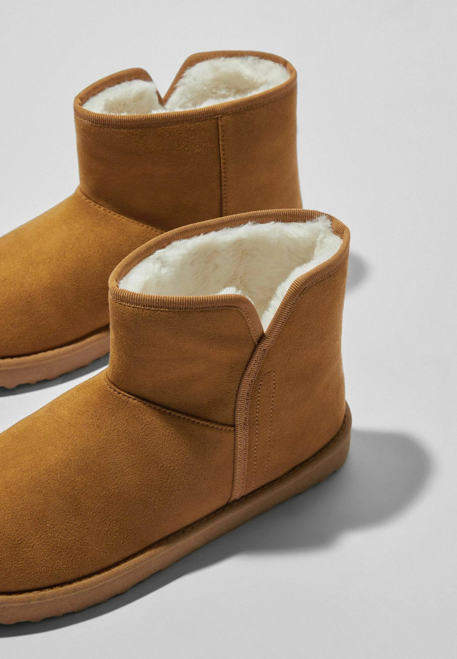 BERSHKA Snowboots- Camel 5 BERSHKA Snowboots- Camel - Afbeelding 5