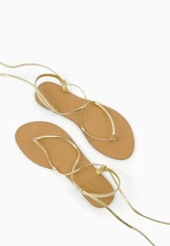 BERSHKA Teensandalen - Gold Coloured -Bershka 7533836c15f94deeba14f6aead48907c