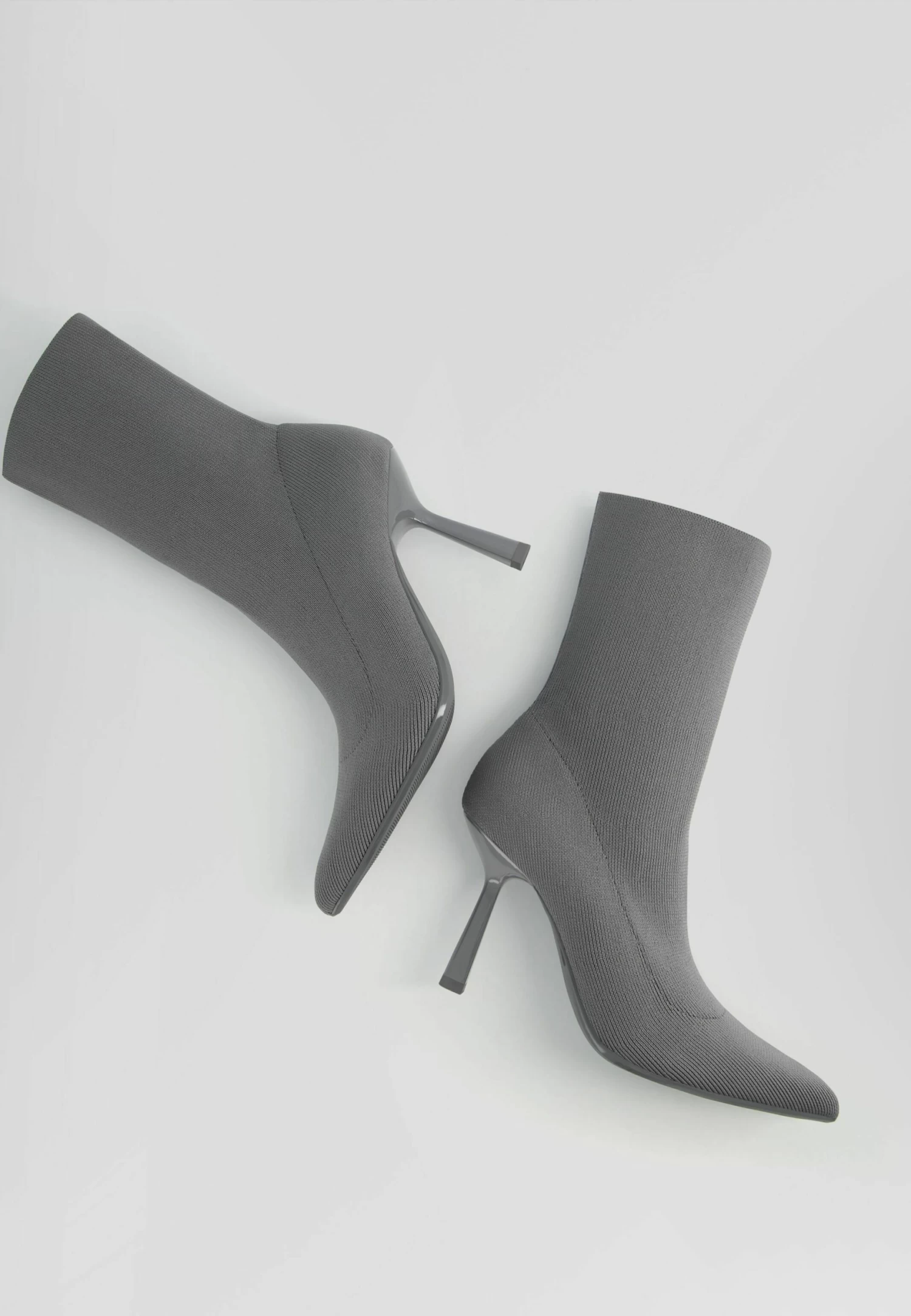 BERSHKA Fitted - Korte Laarzen - Grey 6 BERSHKA Fitted - Korte Laarzen - Grey - Afbeelding 6