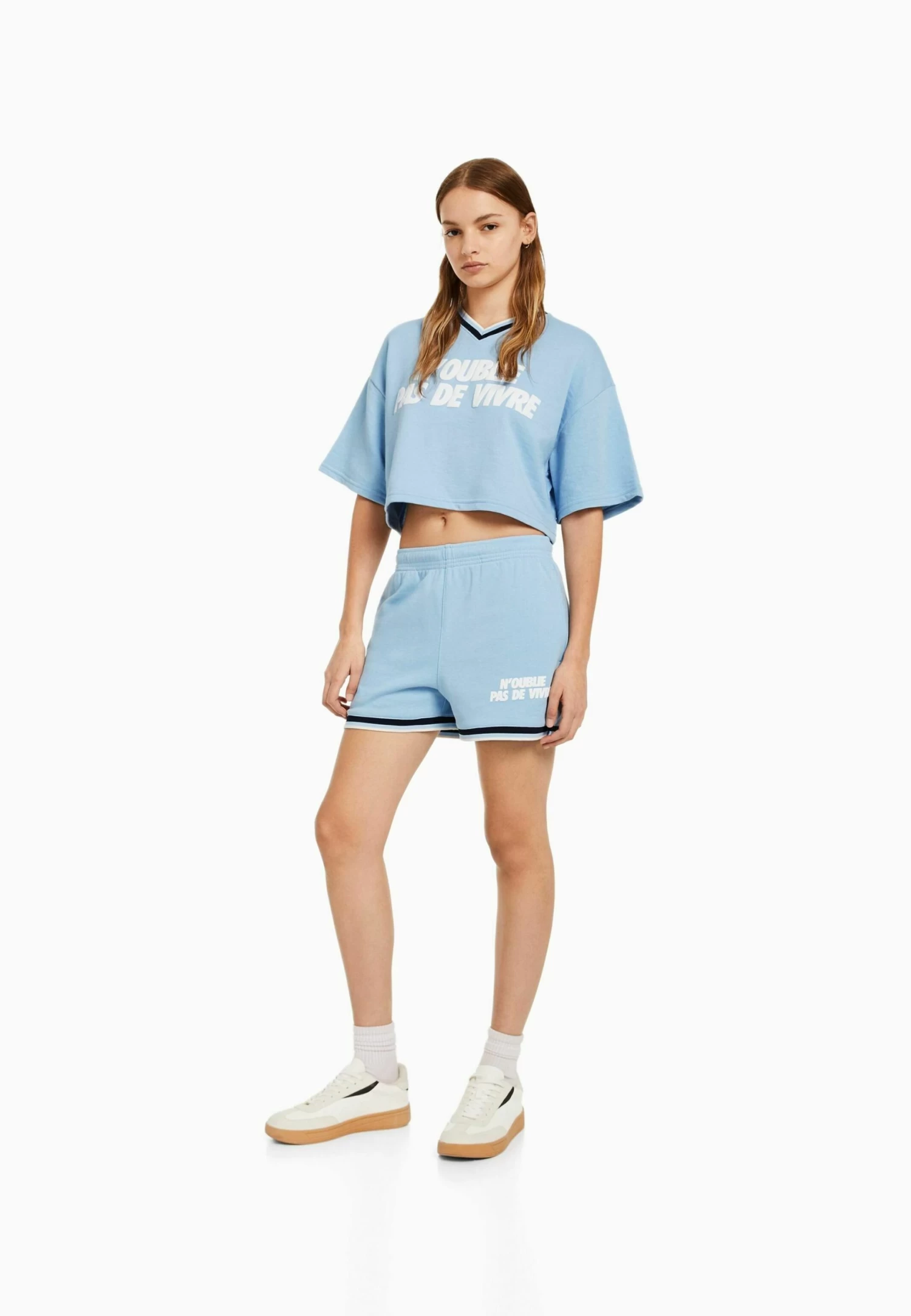BERSHKA With Trims - Trainingsbroek - Light Blue 2 BERSHKA With Trims - Trainingsbroek - Light Blue - Afbeelding 2