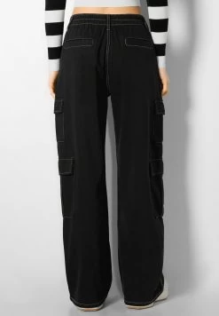 BERSHKA Multipocket Cargo Jeans - Flared Jeans - Black 8 BERSHKA Multipocket Cargo Jeans - Flared Jeans - Black -Bershka 85434b2c74ae46c4b62dd83ba895b486