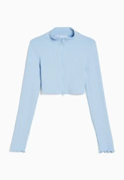 BERSHKA Vest - Light Blue 10 BERSHKA Vest - Light Blue -Bershka 86480676f04c4dac8ced328580d46f3e