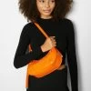 BERSHKA Studded - Schoudertas - Orange
