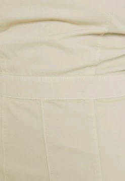 BERSHKA Jumpsuit - Beige 11 BERSHKA Jumpsuit - Beige -Bershka 86ce1e45a0684e07a663bce72ebeac45