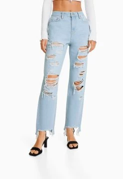 BERSHKA Relaxed Fit Jeans - Light Blue