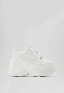 BERSHKA Rhinestone Detail Xl - Sneakers Laag - White -Bershka 8e50904cbd824db59215c0cd6f7f2111