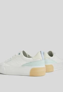 BERSHKA Plateau - Sneakers Laag - White -Bershka 8ec8fae82b1f4821b48fbd0f8690cb79