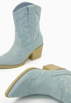 BERSHKA Heeled - Cowboy-/Bikerlaarsjes - Light Blue Denim -Bershka 90a365a73af141bdaac3188db7ace2c1