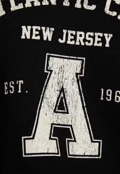 BERSHKA Printed - Sweater - Black 10 BERSHKA Printed - Sweater - Black -Bershka 9427158d5471423eb898cf517357b2a9