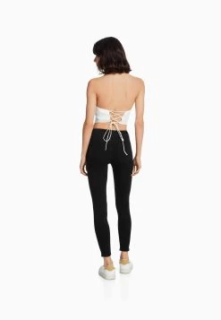 BERSHKA Vintage - Jeans Skinny Fit - Black 8 BERSHKA Vintage - Jeans Skinny Fit - Black -Bershka 947616c97e574f01a1ef437b5f48c651