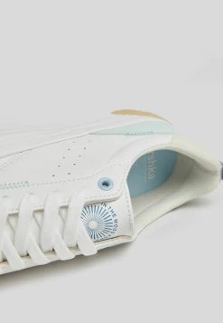 BERSHKA Plateau - Sneakers Laag - White -Bershka 9ba86e68a63d460aabf0ebb520e9e9ad