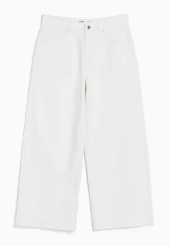 BERSHKA Cropped - Flared Jeans - Off White -Bershka 9ef445113ce0422d804c1db8c912f459