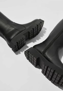 BERSHKA Track - Laarzen - Black 12 BERSHKA Track - Laarzen - Black -Bershka a06585b078714bcb8d93c8d678913f2d