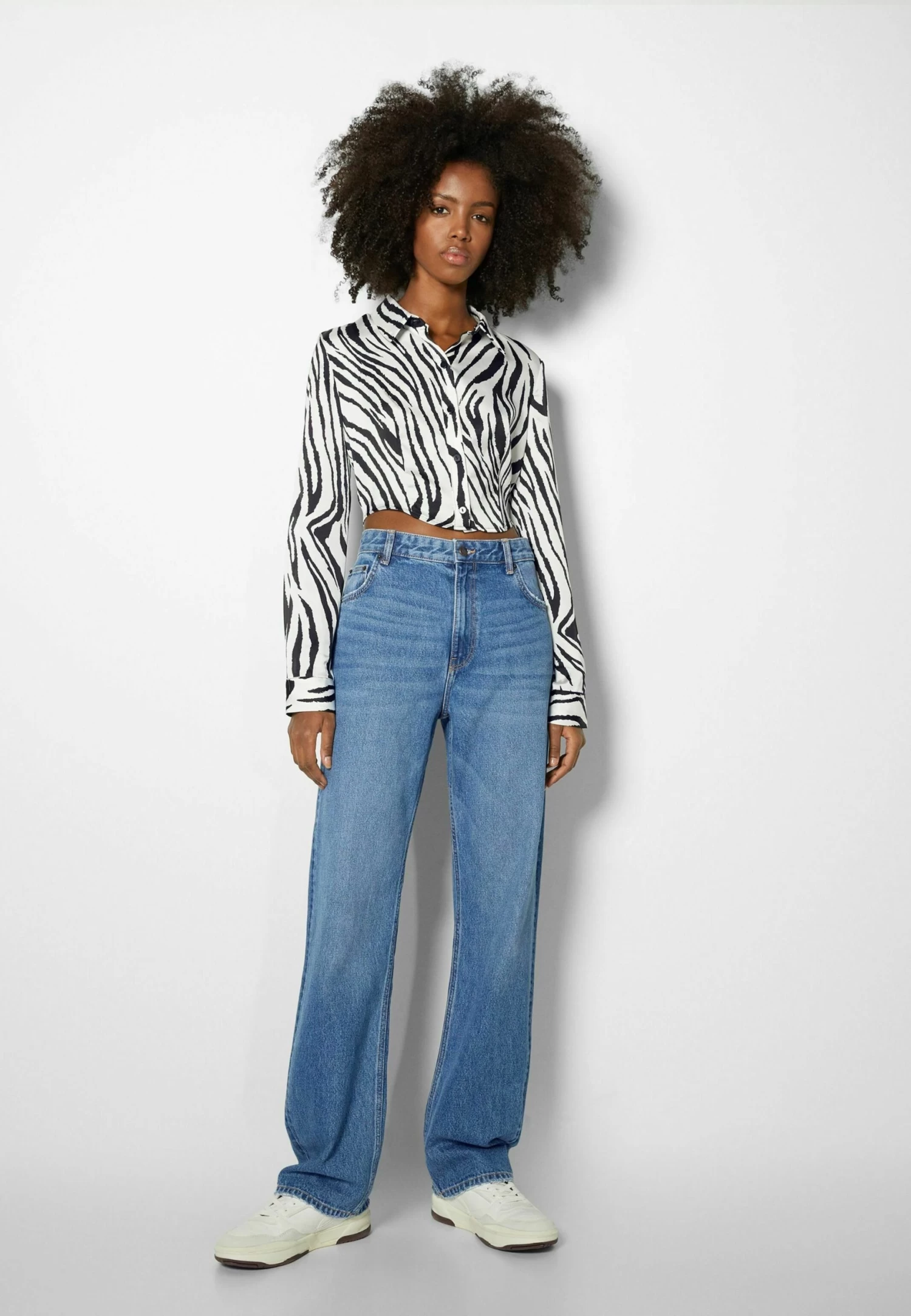 BERSHKA Long Sleeve - Overhemdblouse - Mottled Black 2 BERSHKA Long Sleeve - Overhemdblouse - Mottled Black - Afbeelding 2