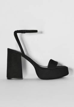 BERSHKA Sandalen Met Plateauzool - Black 12 BERSHKA Sandalen Met Plateauzool - Black -Bershka a2bd4096d1a94e2e9045d5adaaa32fd2