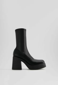 BERSHKA Fitted - Enkellaarsjes Met Hoge Hak - Black -Bershka a53557a34f084fad9e70d5f9bf943464