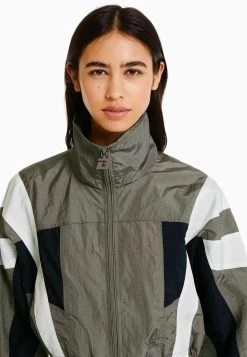 BERSHKA Cropped - Lichte Jas - Grey -Bershka a60c6dd67bbd426595464b2a375ed308