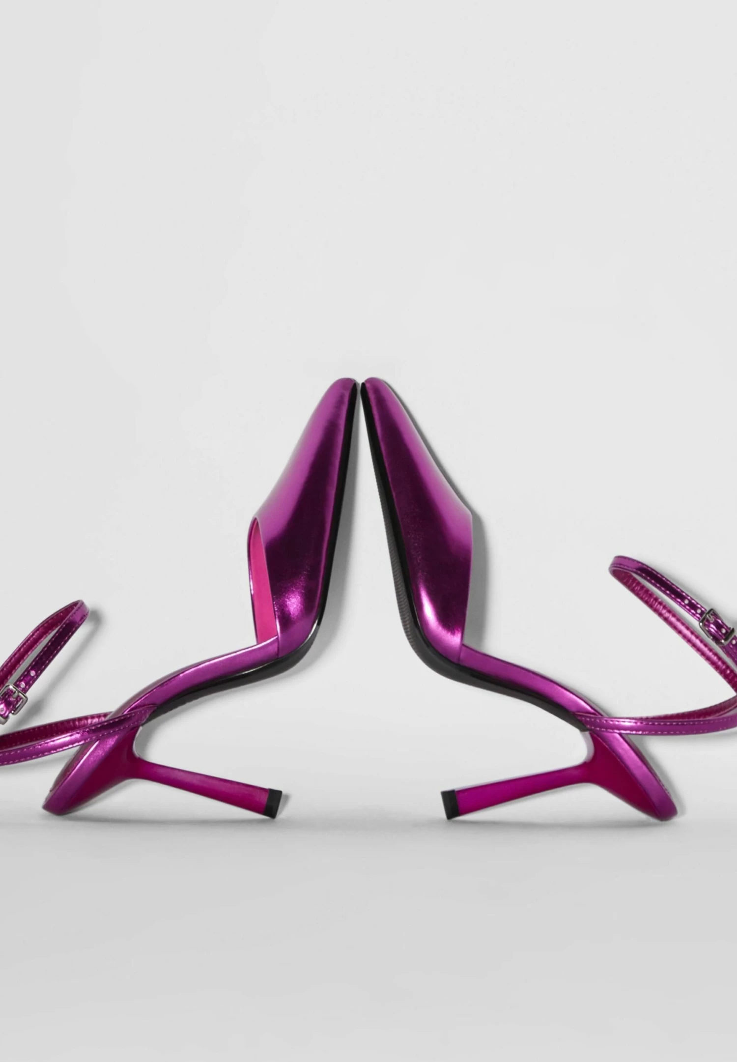 BERSHKA Klassieke Pumps - Pink 5 BERSHKA Klassieke Pumps - Pink - Afbeelding 5