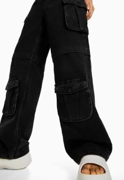 BERSHKA Multi-Pocket- Flared Jeans - Black -Bershka ab6a5b46eee1490fb9b8117871170cda