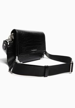 BERSHKA Textured - Minaudière With Handle - Handtas - Black -Bershka ab860684cfc54f75a75fa235b50faacf
