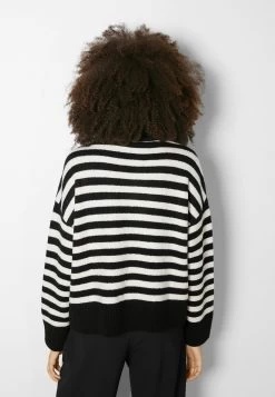 BERSHKA Sweater - Black -Bershka ae92dcf4e68e44b1925533f9be2c2c56