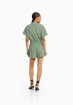 BERSHKA Rustic Utility - Playsuit - Jumpsuit - Green -Bershka b36734825c764a69a98781a818a85c30
