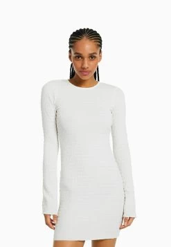 BERSHKA Opening At The Back And Bow - Long Sleeve - Etui-Jurk - Beige