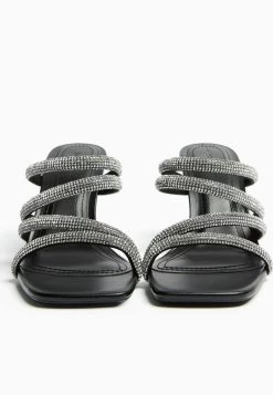 BERSHKA With Rhinestone Straps- Muiltjes Met Hak - Black 12 BERSHKA With Rhinestone Straps- Muiltjes Met Hak - Black -Bershka b79b34240c6b4b8f8f99d300d46d098d
