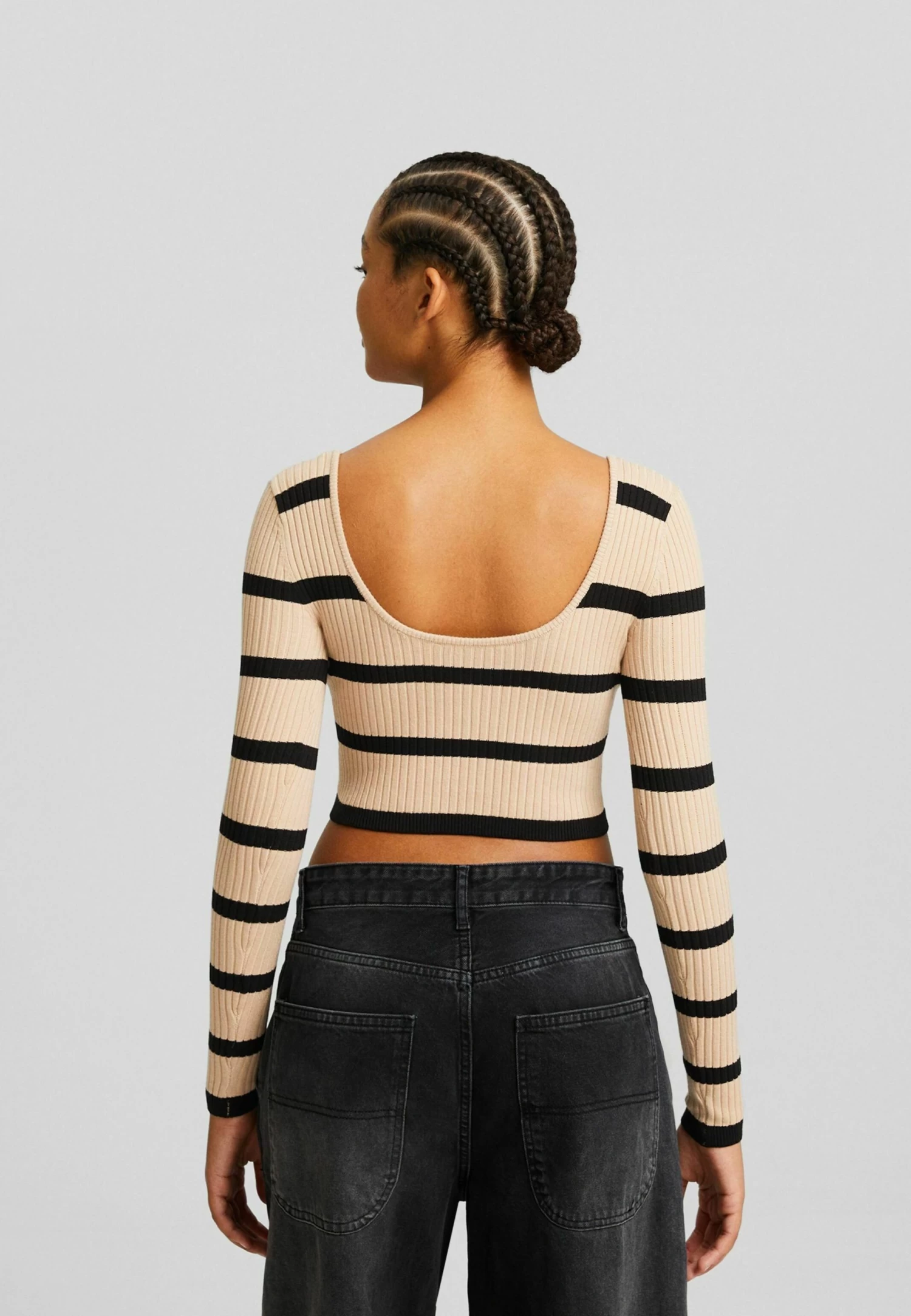 BERSHKA With Low-Cut Neckline - Cropped - Trui - Camel 3 BERSHKA With Low-Cut Neckline - Cropped - Trui - Camel - Afbeelding 3