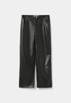 BERSHKA Straight Fit - Broek - Black -Bershka be72daf2ef0d4ab39e898c9eaa820087