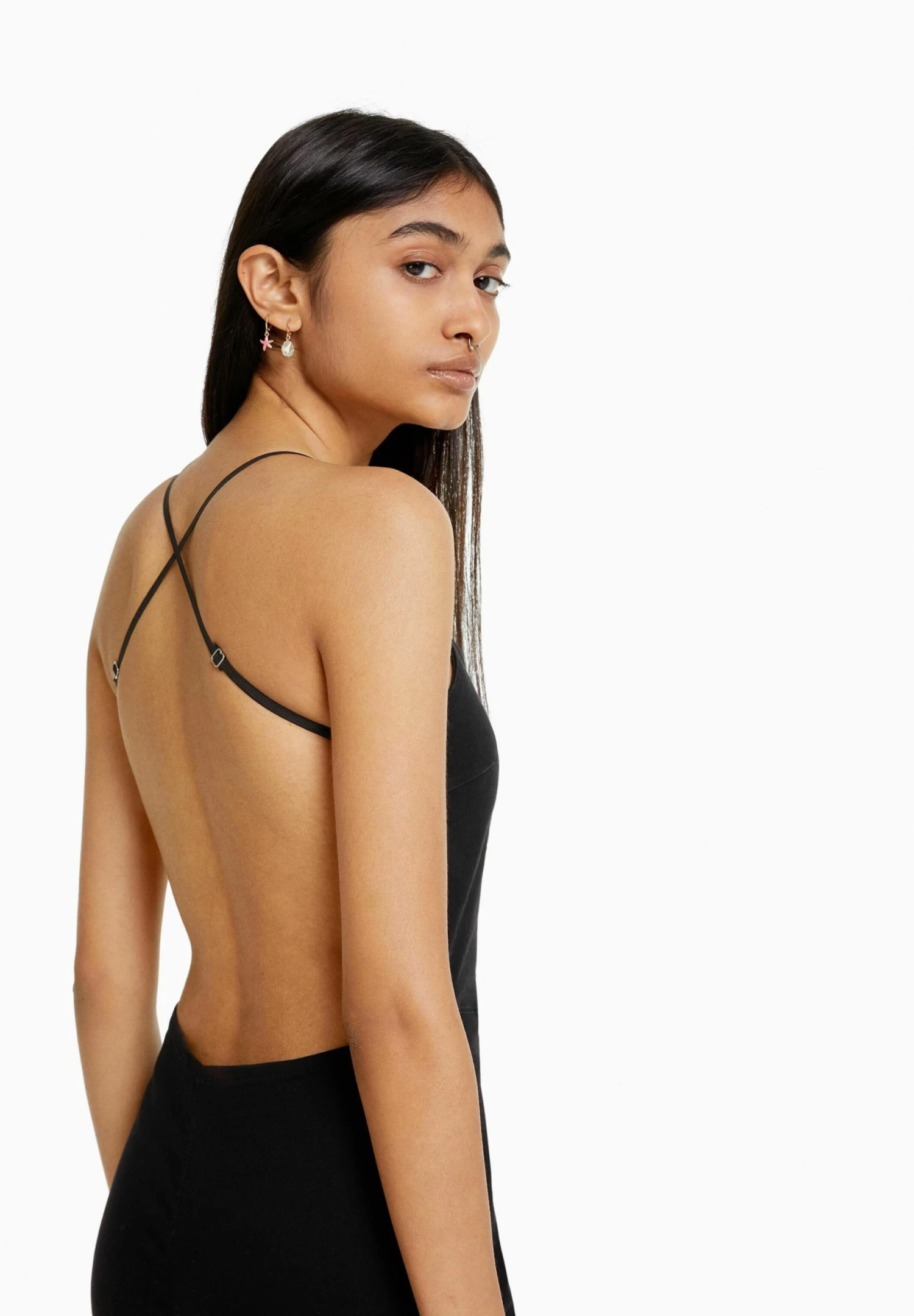 BERSHKA Elastic With Cut-Out Back - Jumpsuit - Black 4 BERSHKA Elastic With Cut-Out Back - Jumpsuit - Black - Afbeelding 4