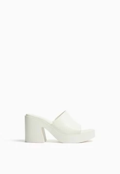 BERSHKA Muiltjes Met Hak - Off White -Bershka c4a7ca9a26b94974b8e2b616243ea2ac