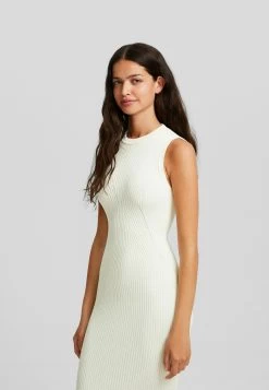 BERSHKA With Open Back-Midi- Etui-Jurk - White -Bershka c5204e1ea97843ce82e5a95f2243dab5
