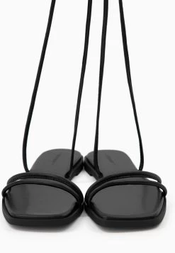 BERSHKA Lace Up Slider - Sandalen - Black -Bershka caefe89997dc4f38b78dd1ecd3944373