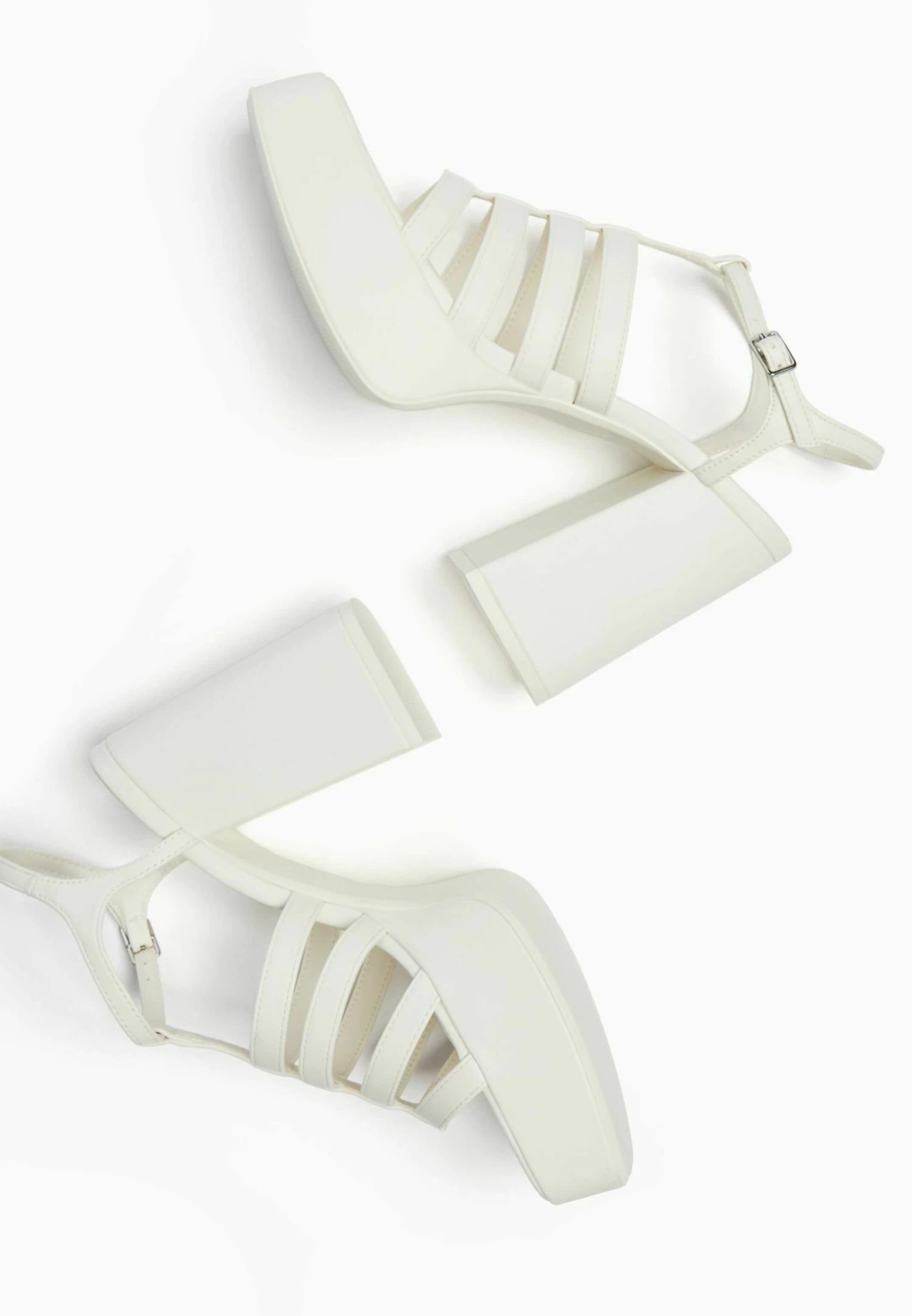 BERSHKA Sandalen Met Hoge Hak - White 5 BERSHKA Sandalen Met Hoge Hak - White - Afbeelding 5