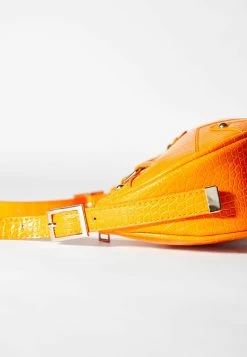 BERSHKA Studded - Schoudertas - Orange -Bershka cbd863e5c29546f4b85b34eb7e0066b5