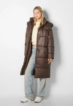 BERSHKA Long Hooded - Winterjas - Brown