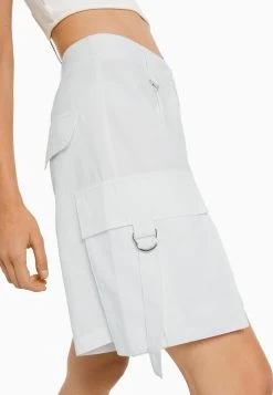 BERSHKA Pockets And Straps- Shorts - White -Bershka cd98c95de7704929a935d2c17b60d272