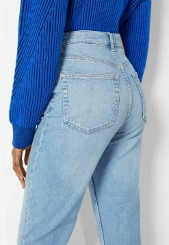 BERSHKA Comfort Fit- Mom- Straight Leg Jeans - Light-Blue Denim -Bershka cffec351b35b49f68d947a044c2307c0