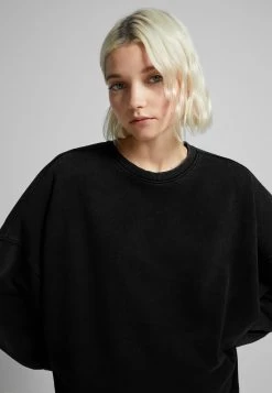 BERSHKA Oversized - Sweater - Black -Bershka d3c1b6893b05479f9485c14316a1b61a