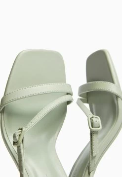 BERSHKA With Ankle Strap - Strappy 11720160 - Sandalen - Khaki -Bershka d76a83f7cb49472ba159c72e9f17222c