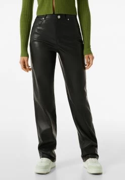 BERSHKA Straight Fit - Broek - Black