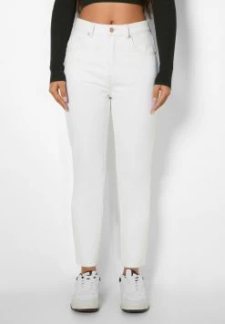 BERSHKA Mom - Slim Fit Jeans - Off White