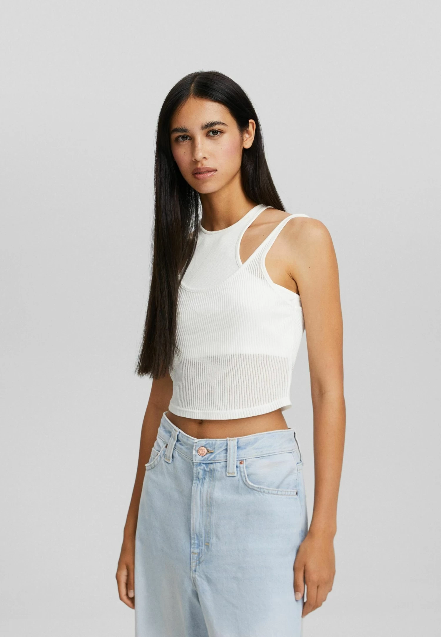 BERSHKA Sleeveless Double Layer - Top - White 1 BERSHKA Sleeveless Double Layer - Top - White