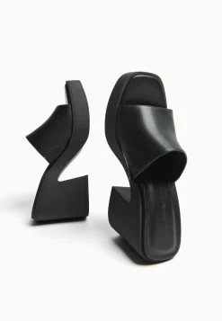 BERSHKA Muiltjes Met Hak - Black -Bershka e278b03efa8e4977adb48285d3ff7269