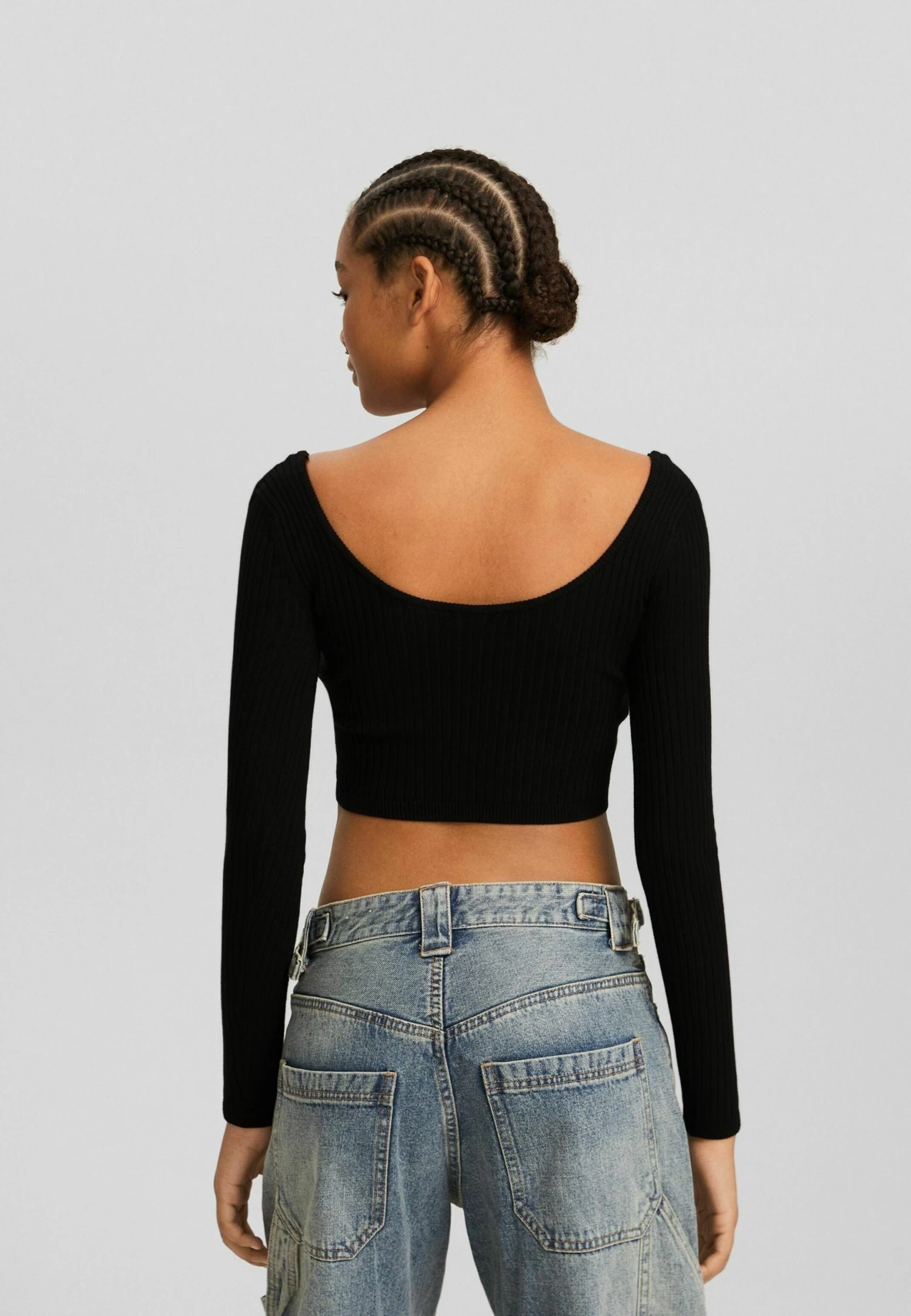 BERSHKA With Low-Cut Neckline - Cropped - Trui - Black 3 BERSHKA With Low-Cut Neckline - Cropped - Trui - Black - Afbeelding 3