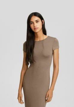 BERSHKA Long Short Sleeve- Maxi-Jurk - Camel 10 BERSHKA Long Short Sleeve- Maxi-Jurk - Camel -Bershka e8884604130f42ddae30b4293682a441